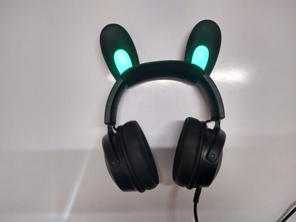 Razer Kraken Kitty V2 Pro Open Box – RGB Gaming Headset Pink & Black