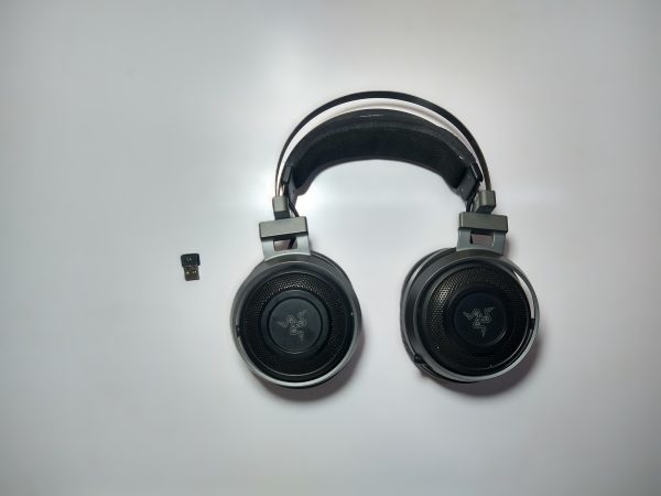 Razer Nari Ultimate Open Box – Wireless Haptic Gaming Headset with THX