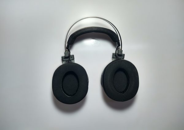 Razer Nari Ultimate Open Box – Wireless Haptic Gaming Headset with THX