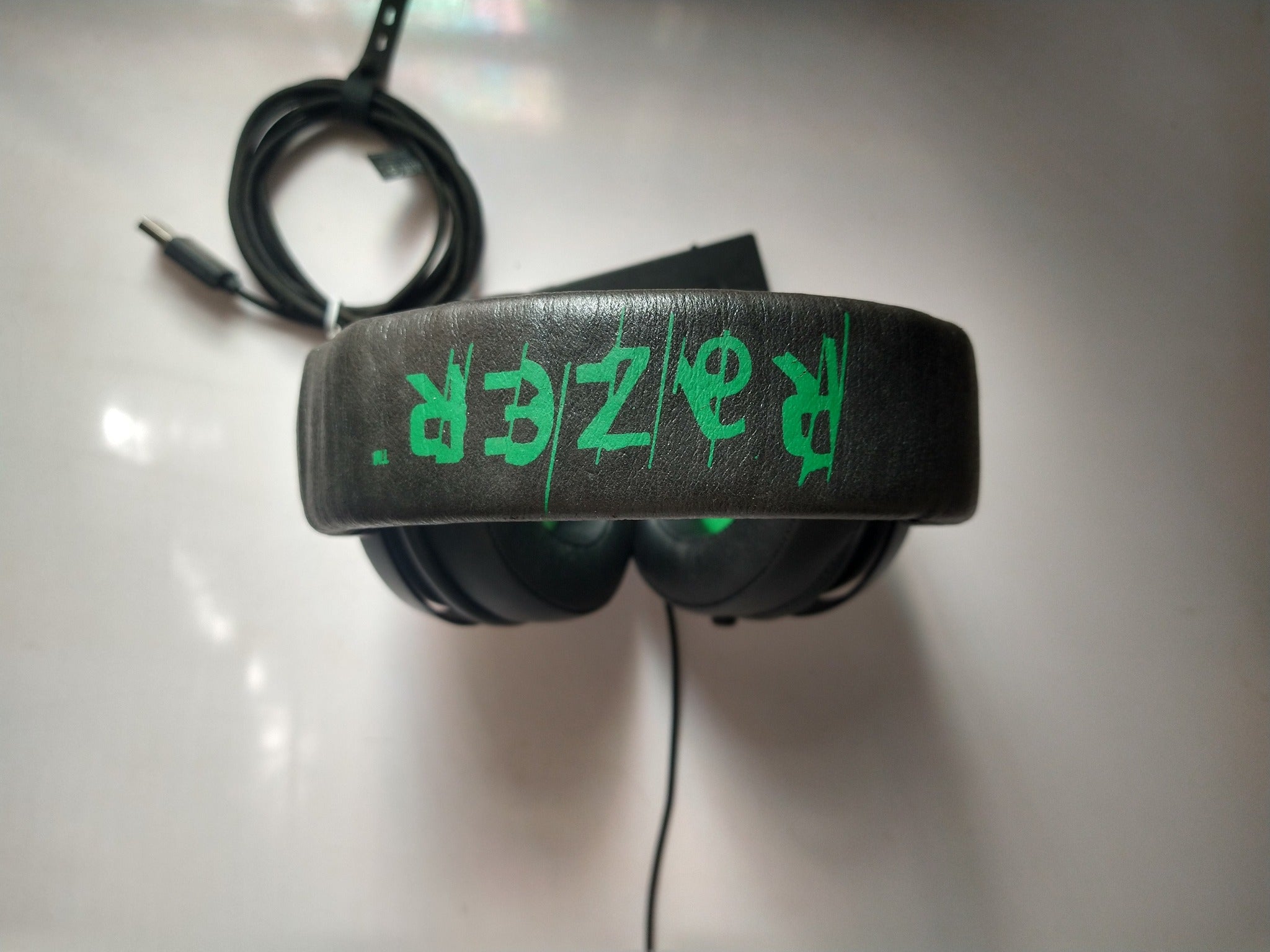 Razer Kraken Tournament Edition Gaming Headset – THX 7.1 Spatial Surround Sound, 50mm Drivers, USB Audio Controller – Open Box