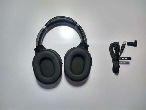 Razer Barracuda Pro Open Box – Wireless Hybrid ANC Gaming Headset