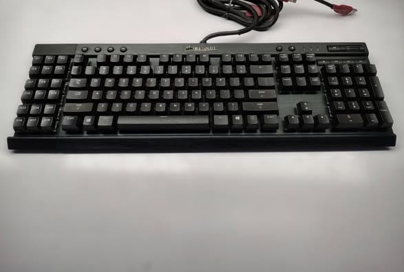 Corsair K95 RGB Platinum Open Box – Mechanical Gaming Keyboard with RGB