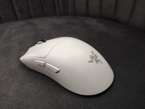 Razer DeathAdder V3 Pro Black/White (Open Box) – Wireless Esports Mouse