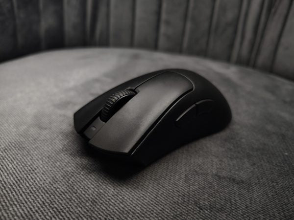 Razer DeathAdder V3 Pro Black/White (Open Box) – Wireless Esports Mouse