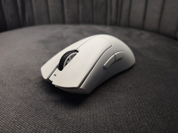 Razer DeathAdder V3 Pro Black/White (Open Box) – Wireless Esports Mouse