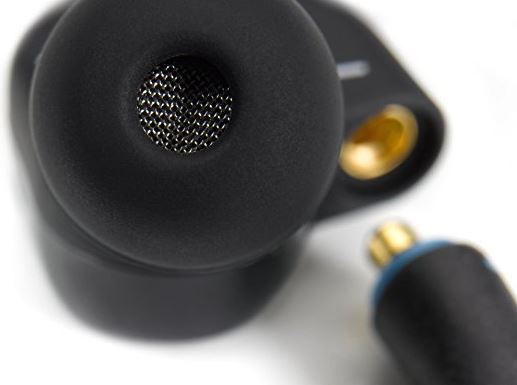 AKG N28 Premium In-Ear Handsfree – Hi-Res Sound & Deep Bass