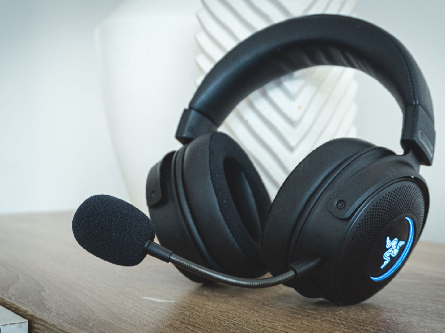 Razer Kraken V3 Pro Wireless Gaming Headset (Open Box) | HyperSense, THX Spatial Audio