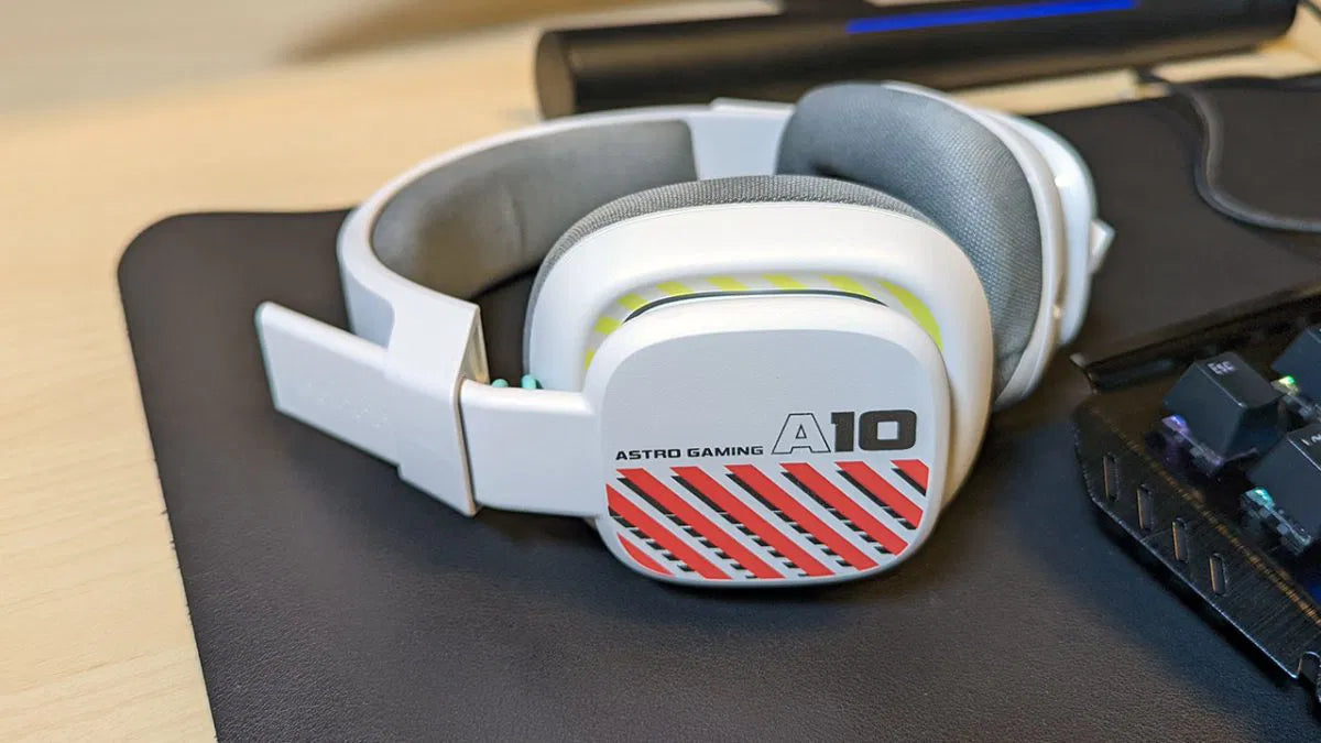 Logitech Astro A10 Gen 2 Wired Gaming Headset – Flip-to-Mute Mic, 32mm Drivers – Black | White