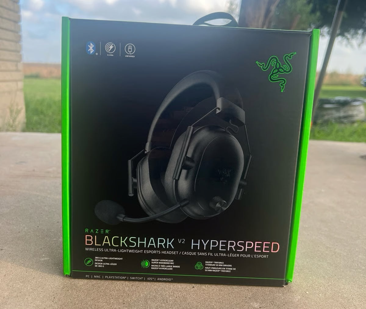 Razer BlackShark V2 HyperSpeed Open Box – Wireless Esports Gaming Headset (Black / White)