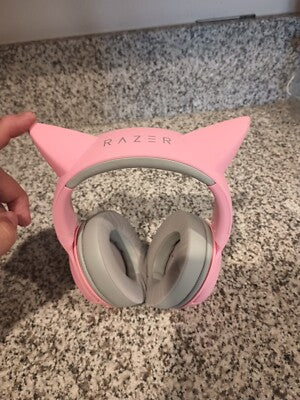 Razer Kraken Kitty Edition Gaming Headset – USB 7.1 Surround Sound, RGB Kitty Ears, Pink (Open Box)